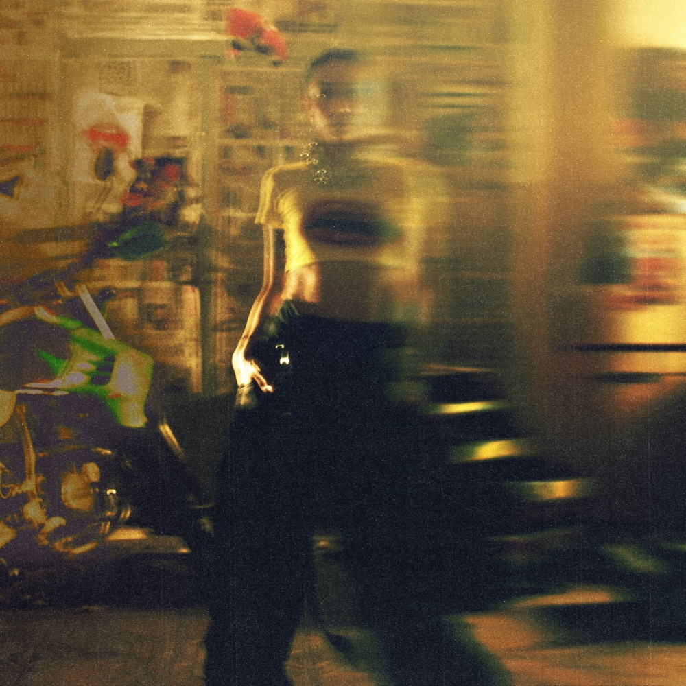 Zeynep Bastık’tan Eyvah