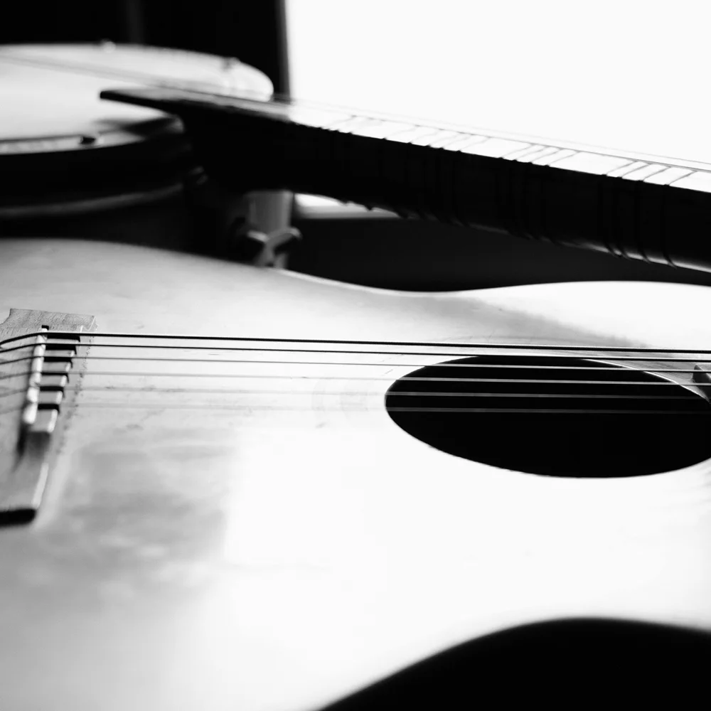 Ah Bir Ataş Ver için Apple Music kataloğunda doğrulanan resmî yayın kapağı.