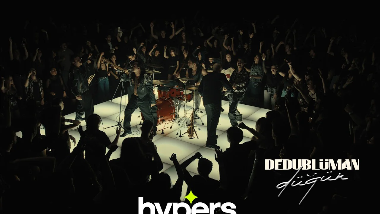Dedublüman Diyarbakır Konseri — 2026-09-18 kartında kullanılan, resmî Dedublüman YouTube videosundan alınmış tanıtım karesi; konser afişi değildir. · Dedublüman