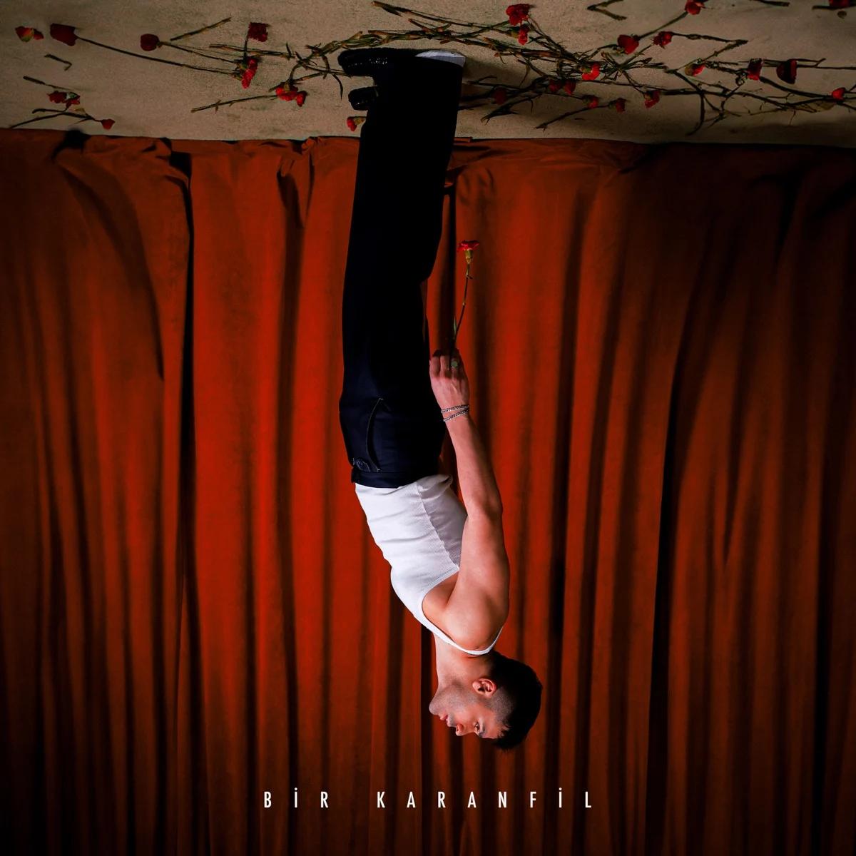 Bir Karanfil - Single resmî yayın kapağı