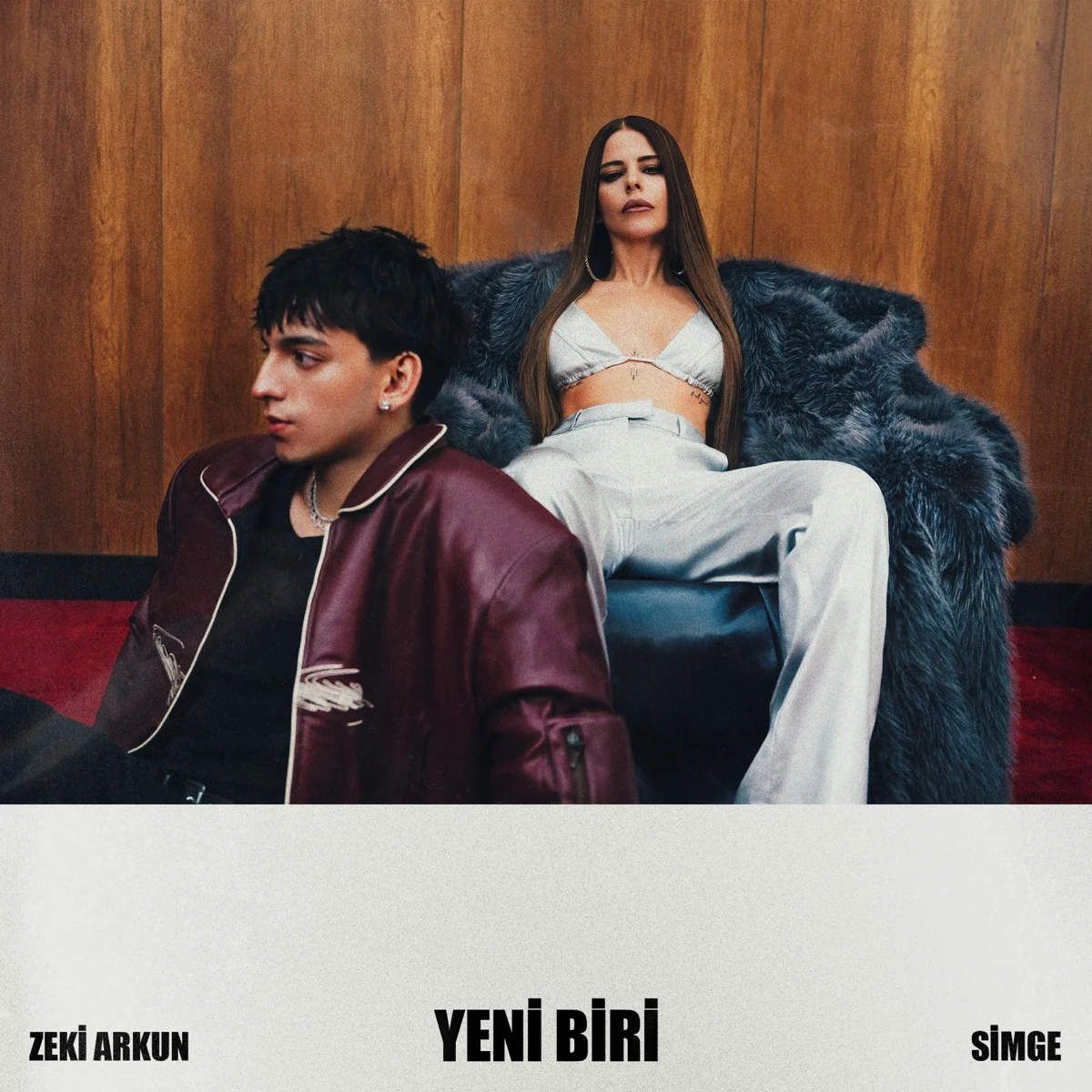 YENİ BİRİ resmî yayın kapağı